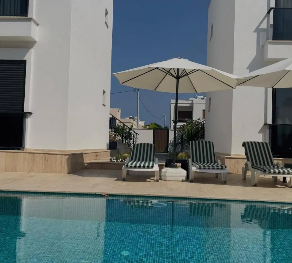 300M To Beach 2 Bedroom Garden Floor Flat With Pool - Yeni Duenya Bodrum A1 0*,